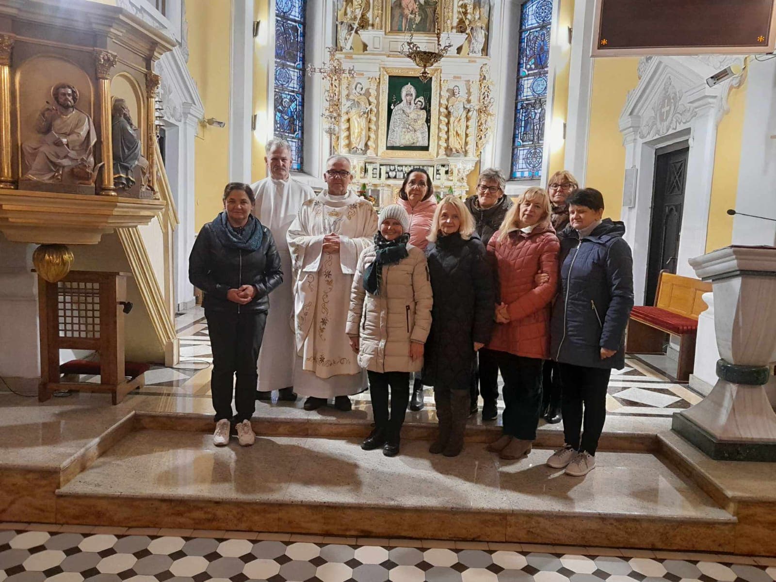 24-godzinna sztafeta modlitwy różańcowej